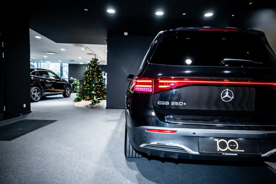 Mercedes EQB250+ AMG Premium 5d