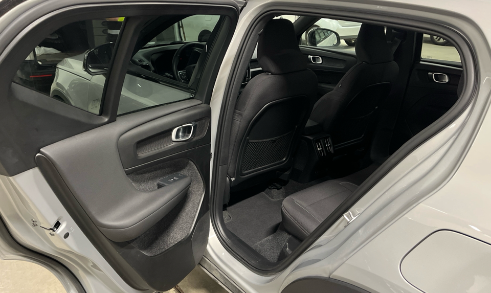 Volvo XC40 ReCharge Extended Range Core 5d