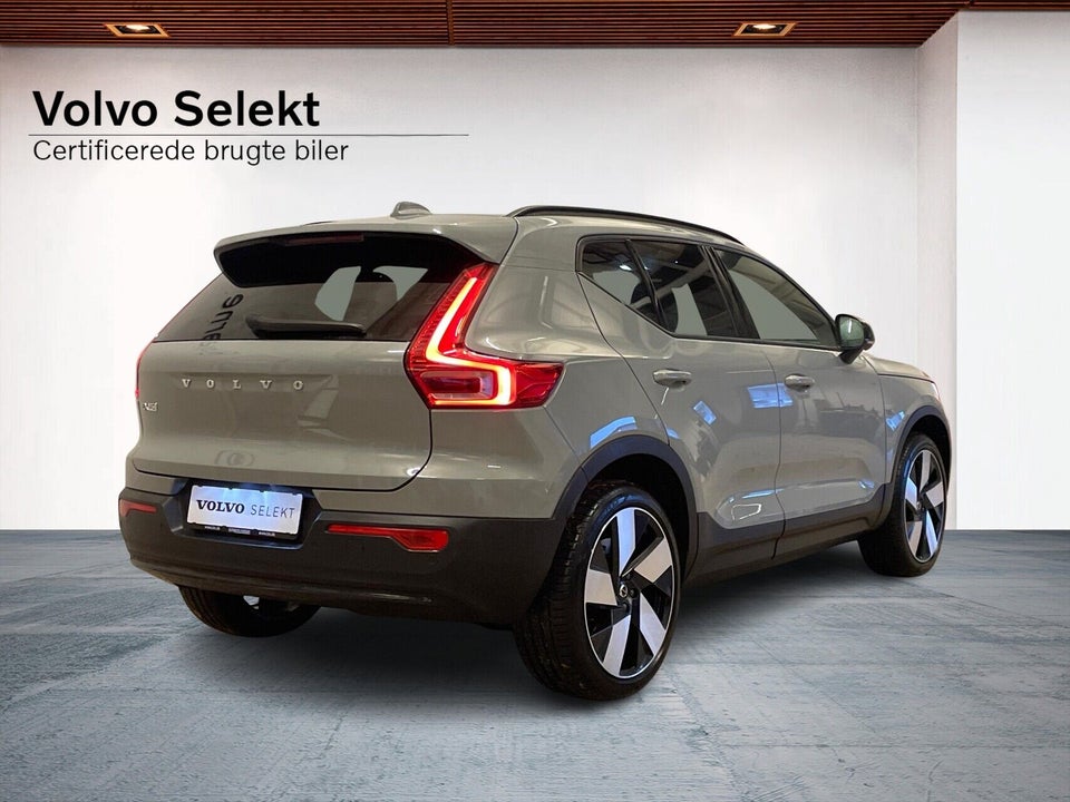 Volvo EX40 Extended Range Core 5d