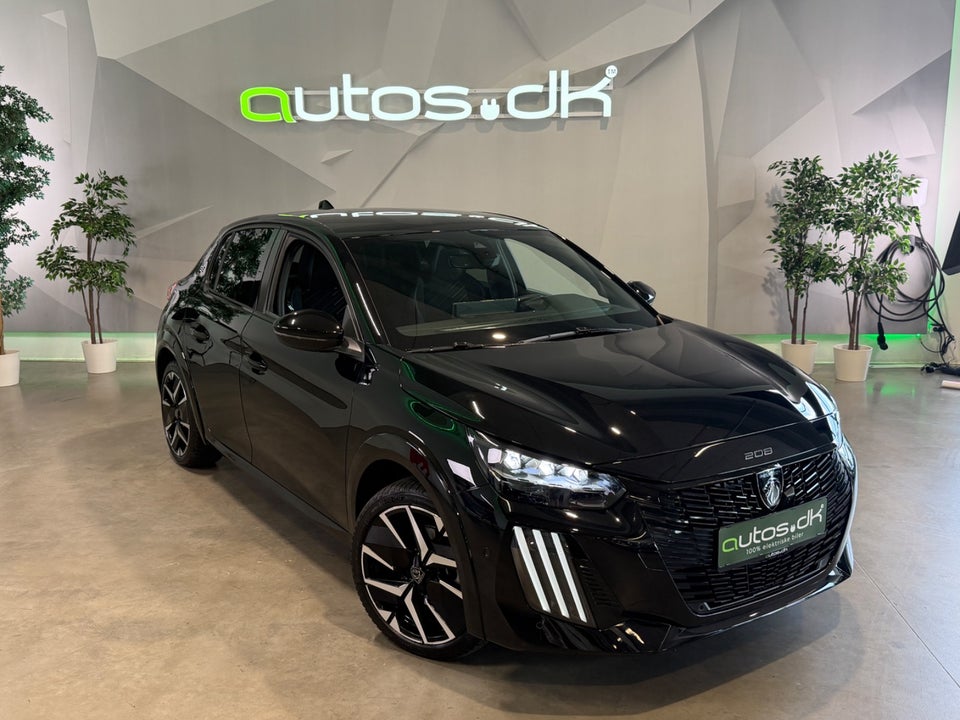 Peugeot e-208 54 GT 5d