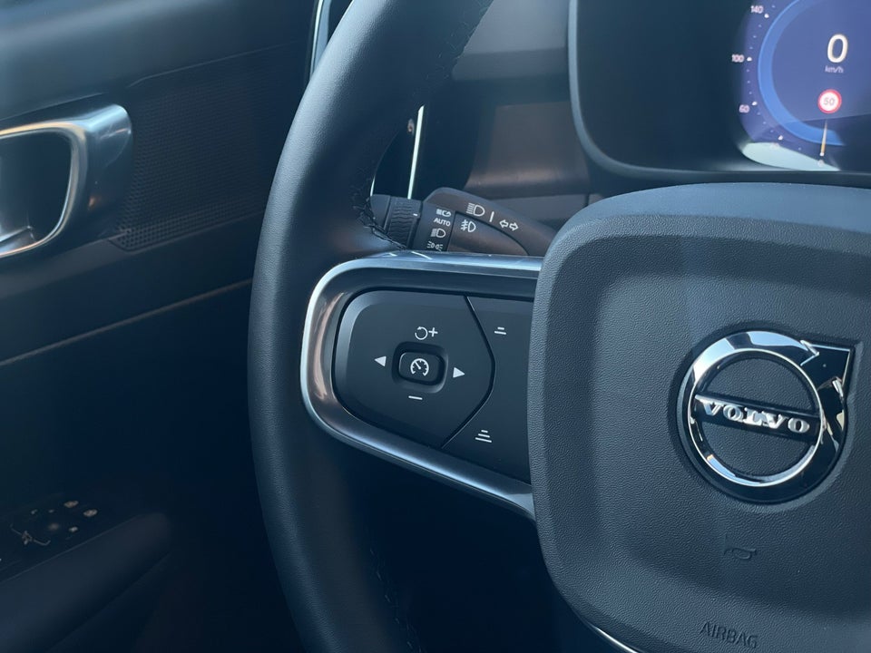 Volvo XC40 P6 ReCharge Plus 5d