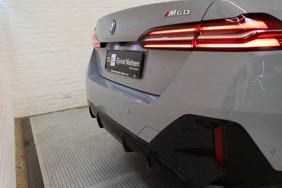 BMW i5 M60 M-Sport xDrive 4d