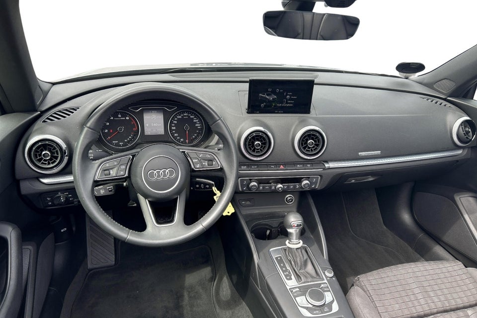 Audi A3 35 TFSi Sport Limited+ Cabriolet S-tr. 2d