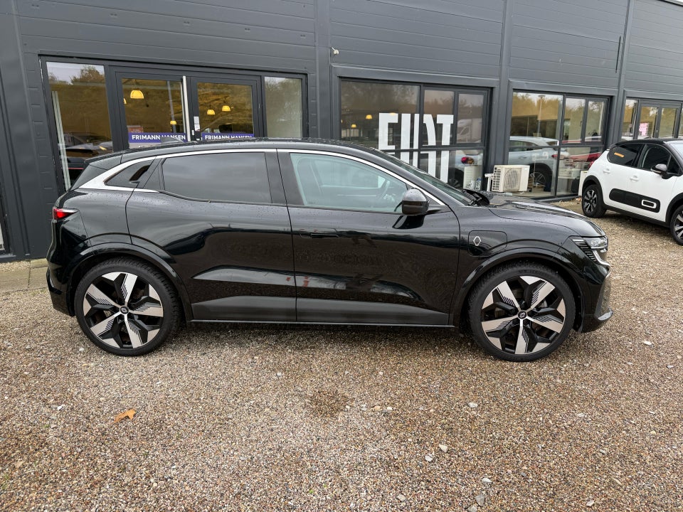 Renault Megane E-Tech 60 Techno 5d