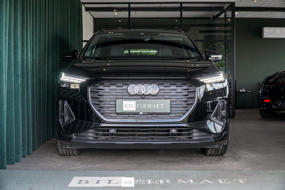 Audi Q4 e-tron 50 S-line quattro 5d
