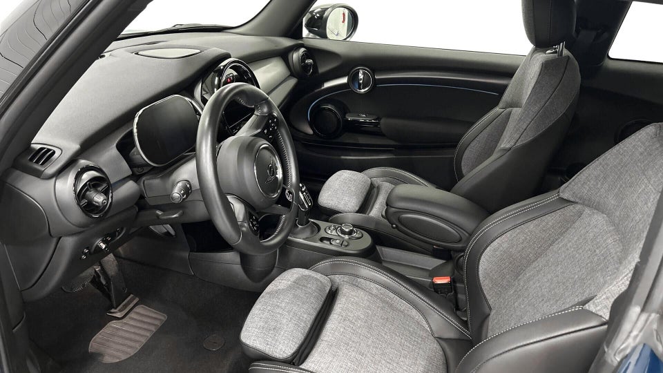 MINI Cooper SE Collection 3d