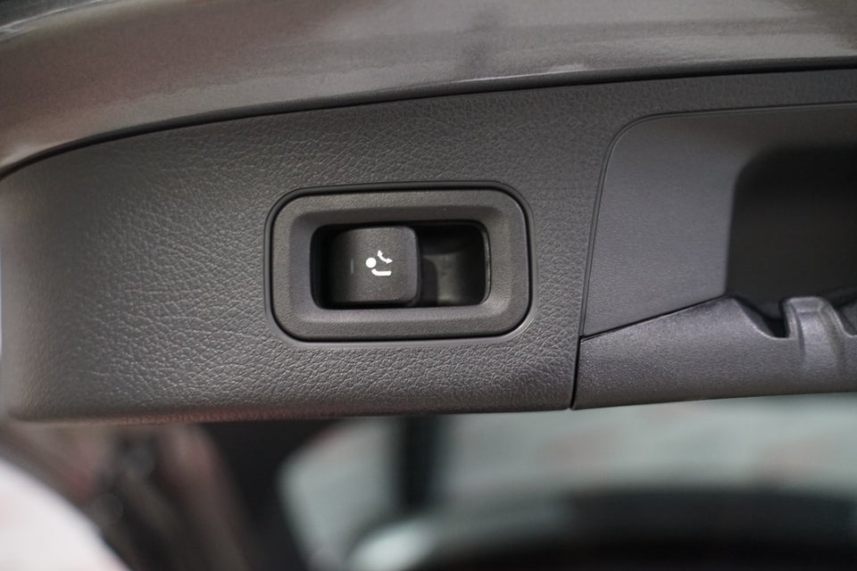 Mercedes EQA250+ Progressive Advance Plus 5d