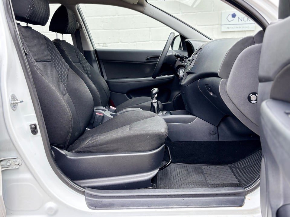 Hyundai i30 1,4 CVVT Comfort 5d