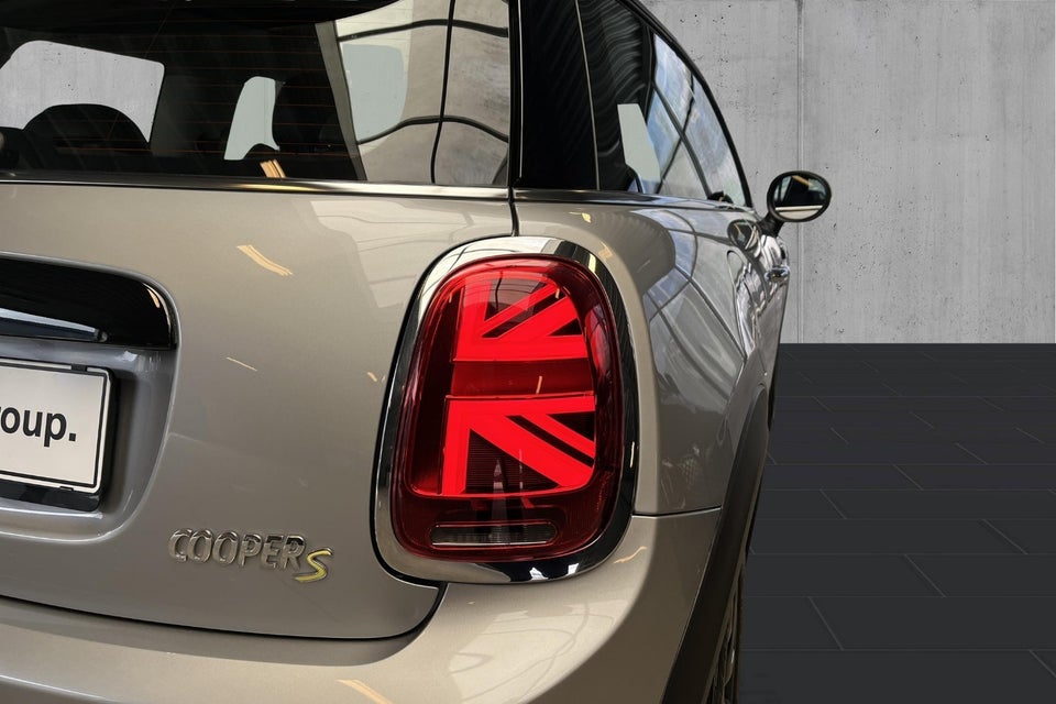 MINI Cooper SE Edition Premium Plus 3d