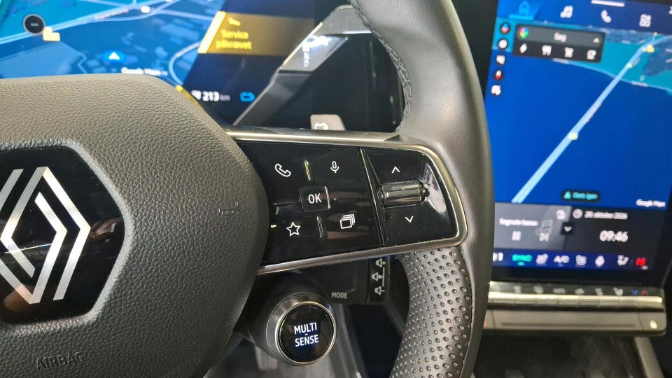 Renault Scenic E-Tech 87 Iconic 5d