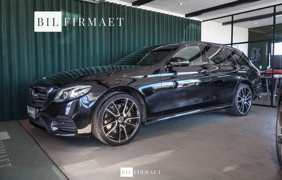 Mercedes E300 de 2,0 AMG Line stc. aut. 5d