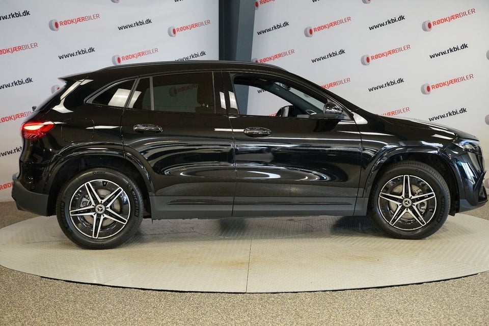 Mercedes EQA350 AMG Line Premium 4Matic 5d