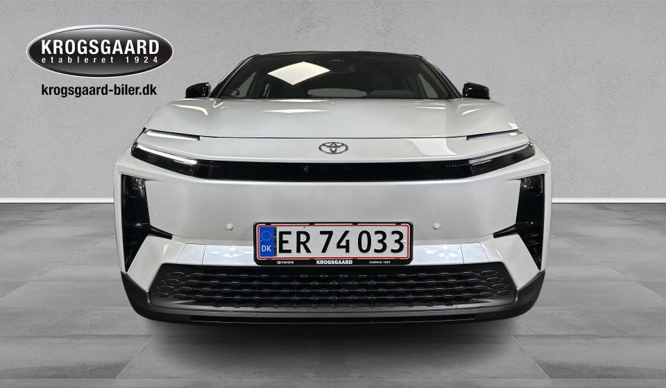 Toyota C-HR+ 77 Executive AWD 5d
