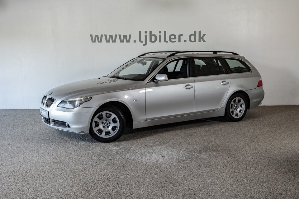 BMW 523i 2,5 Touring 5d