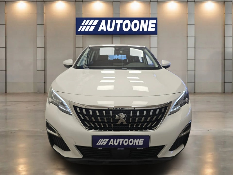 Peugeot 3008 1,2 e-THP 130 Active 5d