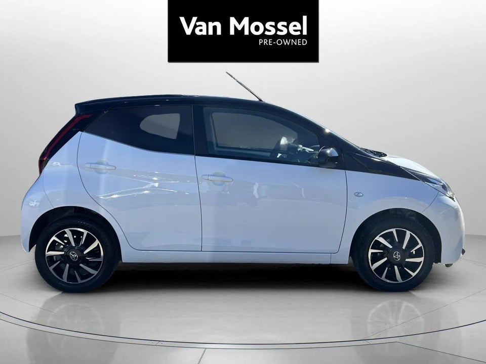 Toyota Aygo 1,0 VVT-i x-cite 5d