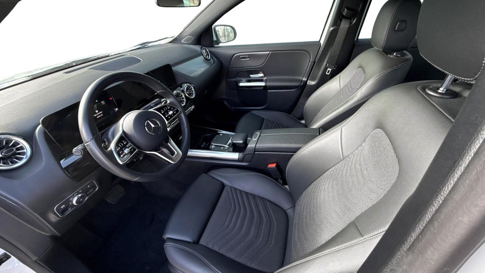 Mercedes EQA250+ Progressive 5d