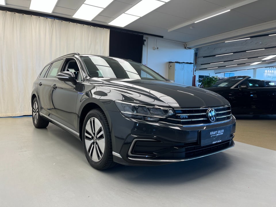 VW Passat 1,4 GTE Variant DSG 5d