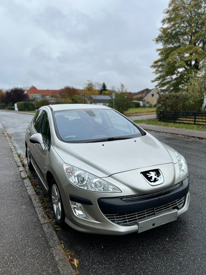 Peugeot 308 1,6 VTi Premium 5d