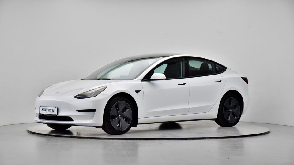 Tesla Model 3 RWD 4d