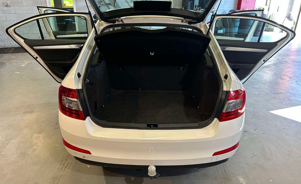 Skoda Octavia 1,4 TSi 140 Ambition DSG 5d