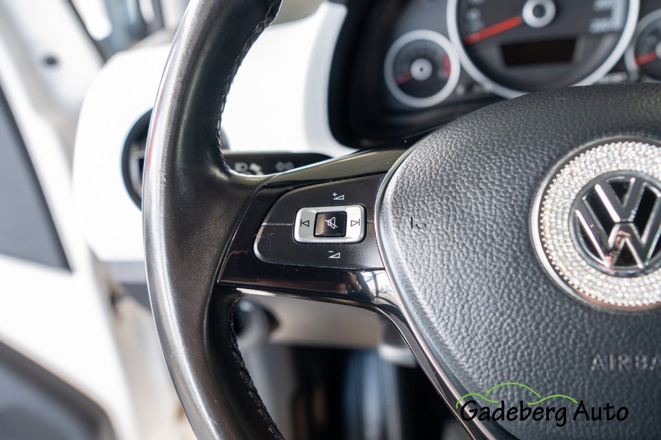 VW Up! 1,0 MPi 60 Move Up! BMT 5d