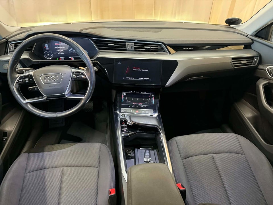 Audi e-tron 50 quattro 5d