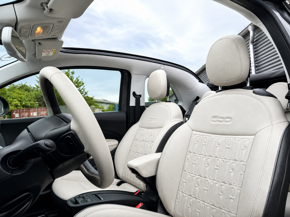 Fiat 500e 42 la Prima Cabrio 2d