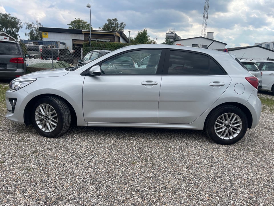 Kia Rio 1,25 MPi Prestige+ 5d