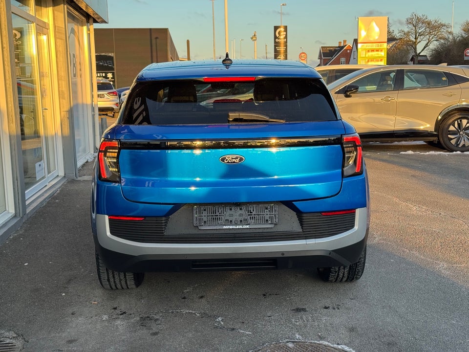 Ford Explorer 79 Select Extended Range AWD 5d