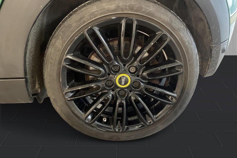 MINI Cooper SE Classic Trim 3d