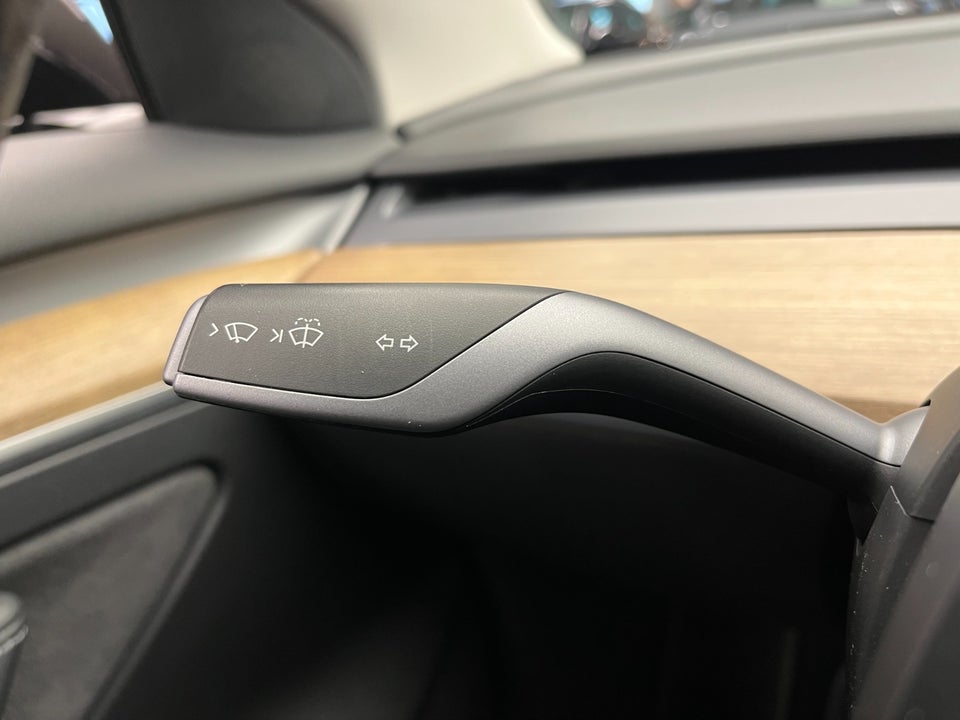 Tesla Model 3 Performance AWD 4d