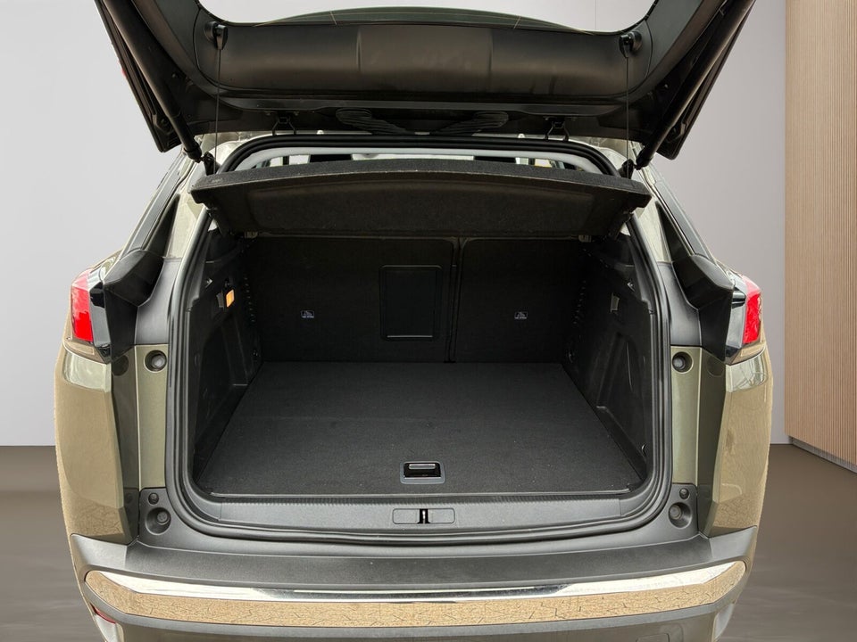 Peugeot 3008 1,6 Hybrid Allure Limited EAT8 5d