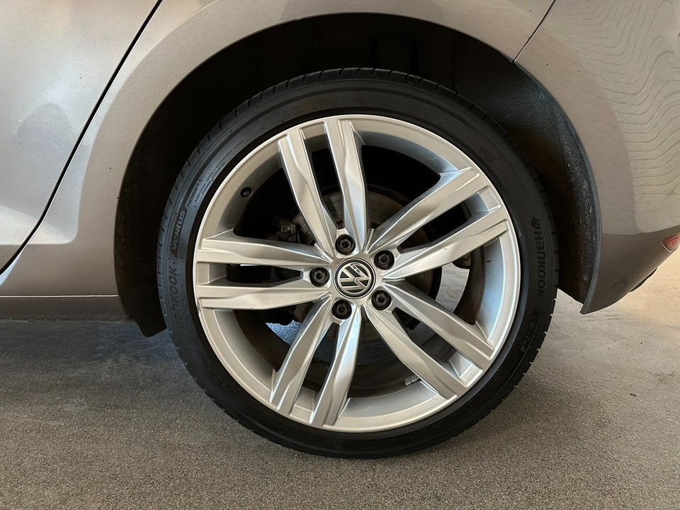 VW Golf VII 1,4 TSi 125 Comfortline DSG BMT 5d