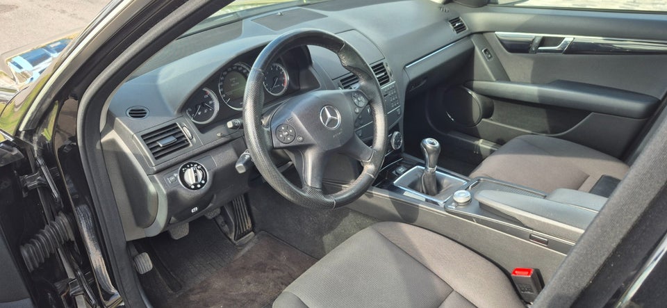 Mercedes C200 1,8 Kompressor Elegance 4d