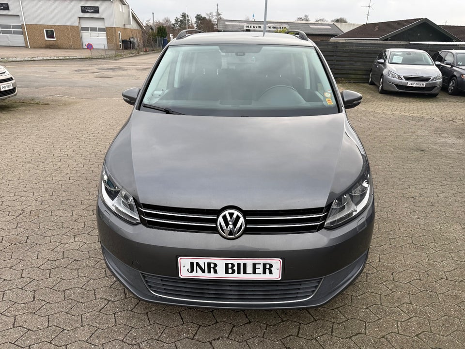 VW Touran 1,6 TDi 105 Comfortline BMT 7prs 5d