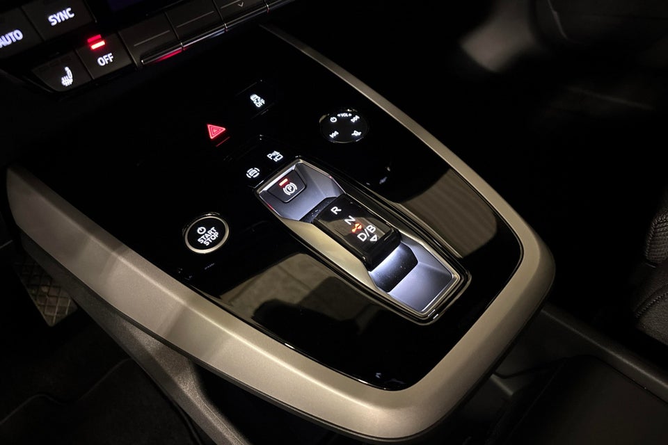 Audi Q4 e-tron 45 Progress 5d