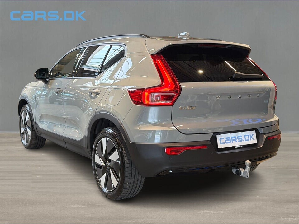 Volvo EX40 Extended Range Core 5d