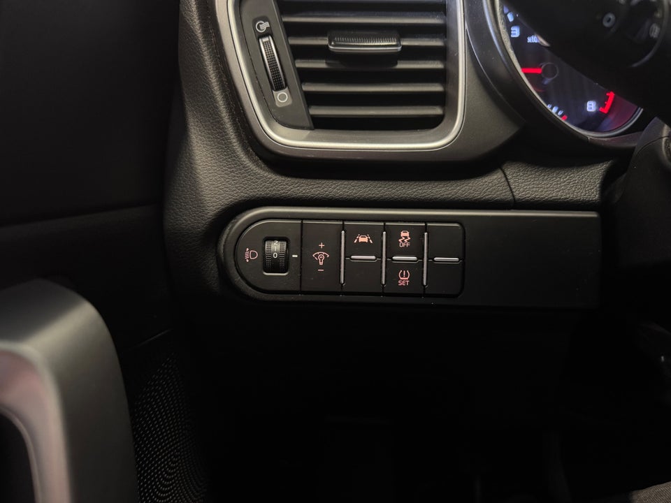 Kia Ceed 1,0 T-GDi Active 5d