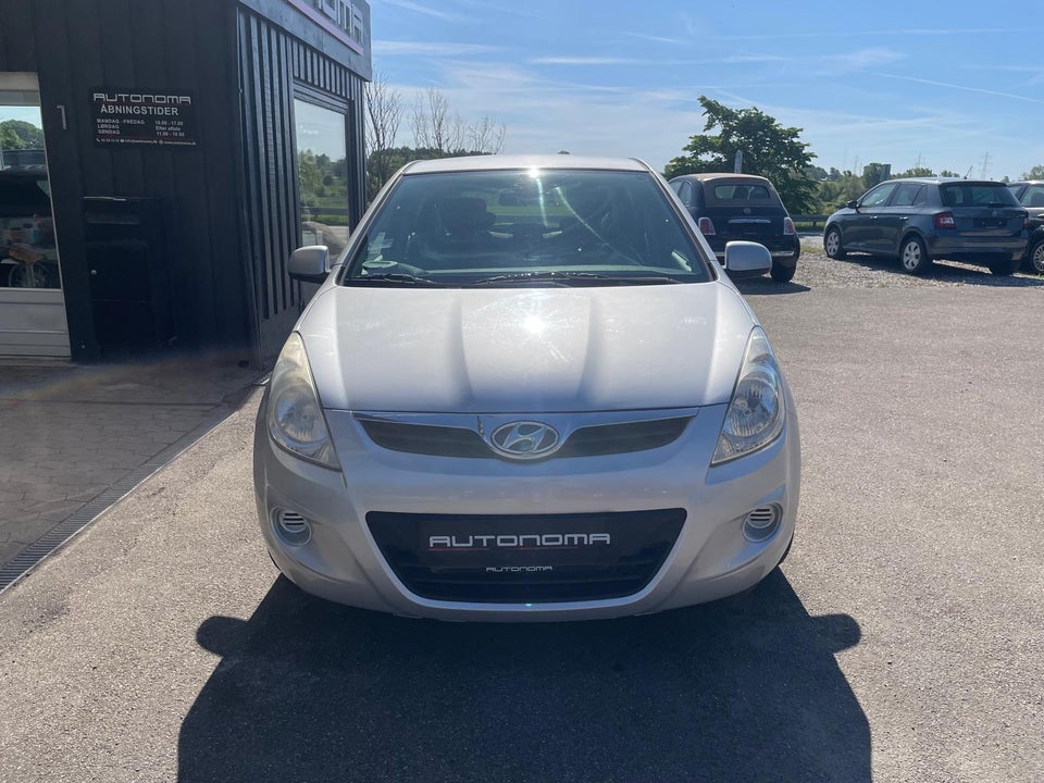 Hyundai i20 1,4 Comfort aut. 5d