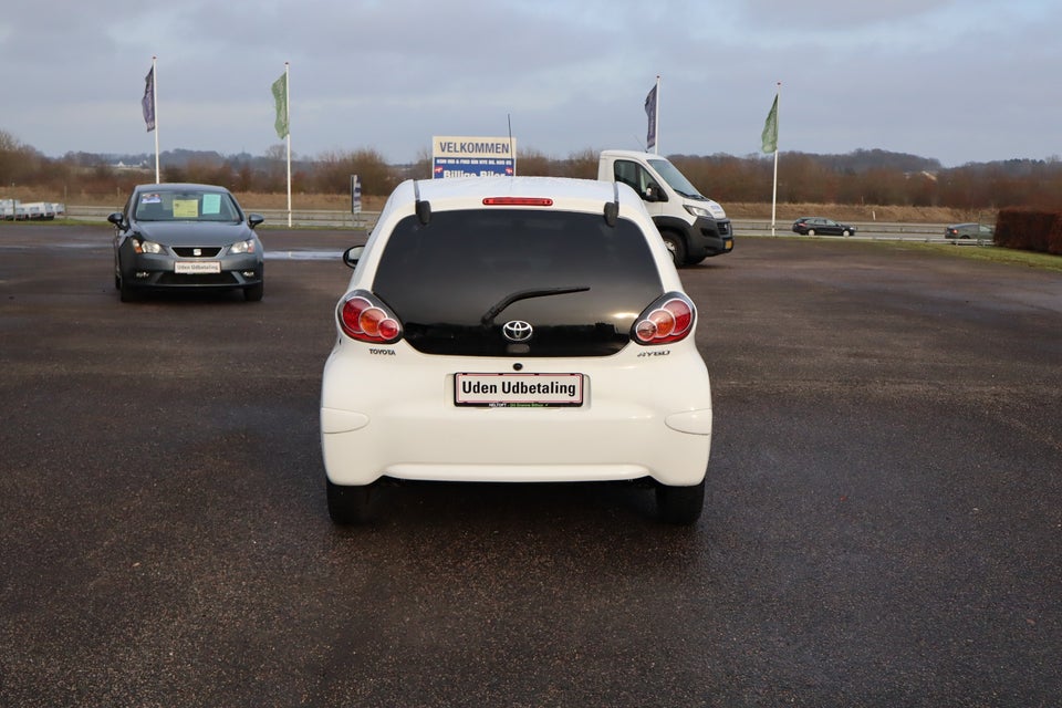 Toyota Aygo 1,0 VVT-i T2 Air Connect 5d