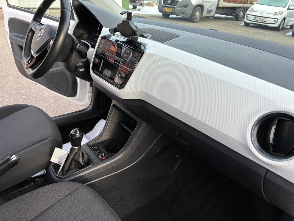 VW Up! 1,0 MPi 60 Design Up! BMT 5d