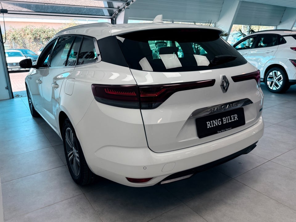 Renault Megane IV 1,6 E-Tech Intens Sport Tourer 5d