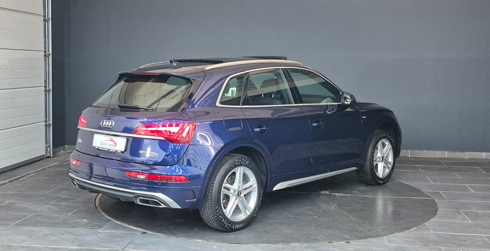 Audi Q5 50 TFSi e S-line quattro S-tr. 5d