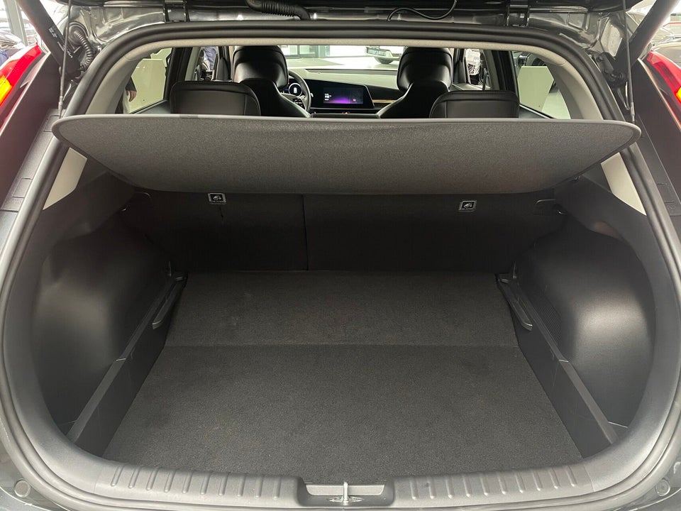 Kia Niro 64 EV Upgrade 5d