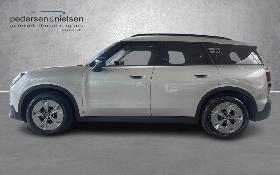 MINI Countryman E Classic Trim M 5d