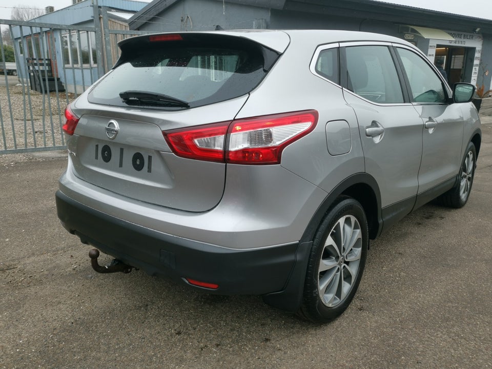 Nissan Qashqai 1,2 Dig-T 115 Visia 5d