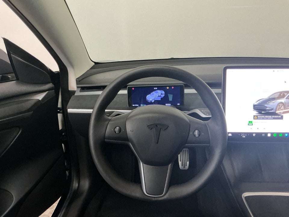 Tesla Model 3 RWD 4d