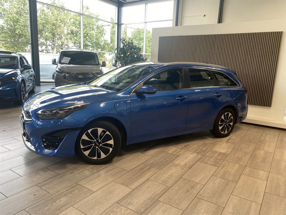 Kia Ceed 1,6 PHEV Prestige SW DCT 5d
