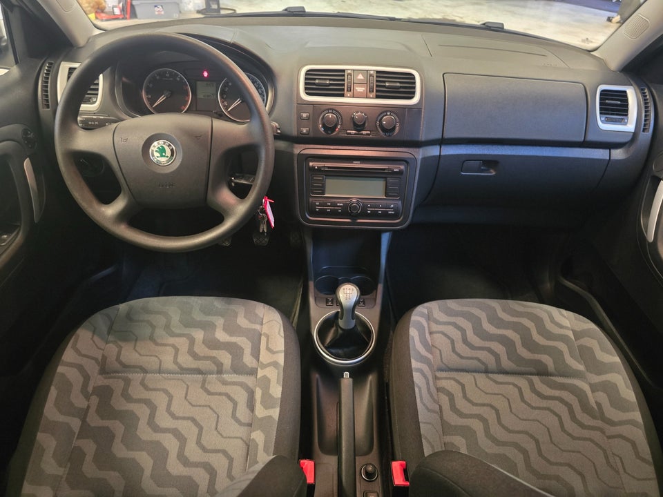 Skoda Fabia 1,4 16V Ambiente Combi 5d